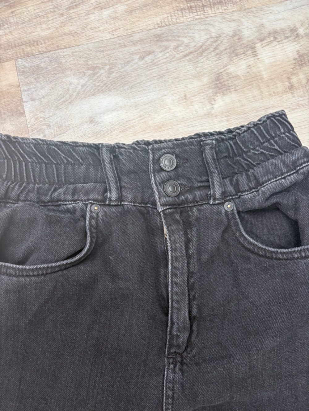 AllSaints Black Boyfriend Jeans with Elastic Waist - Picture 2 of 5